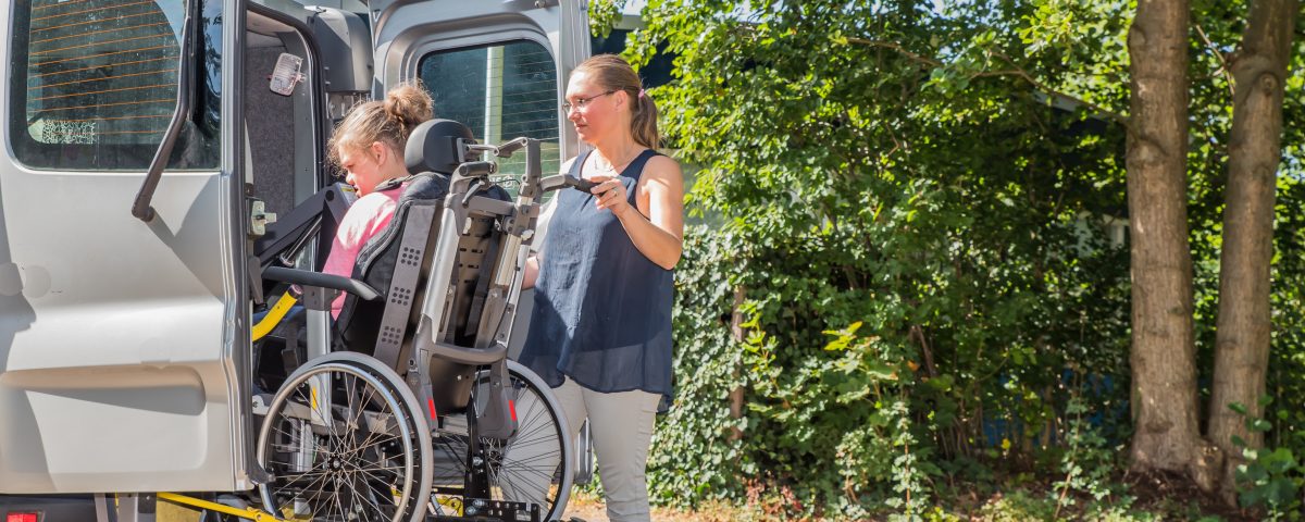 Where to Rent a Wheelchair - Getting in a wheelchair accessible van